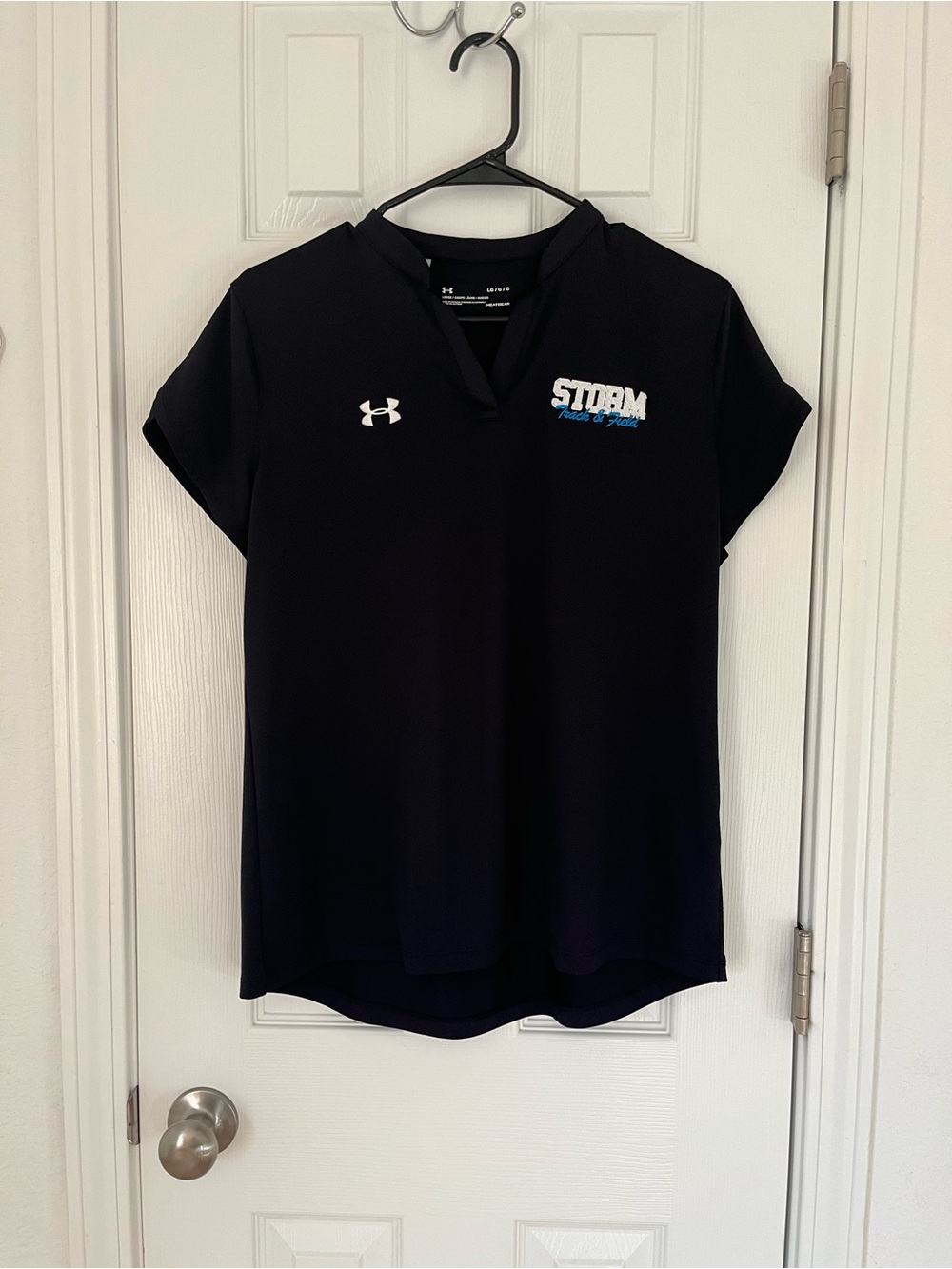 Under Armour Black Short Sleeve Athletic Top with White Logo